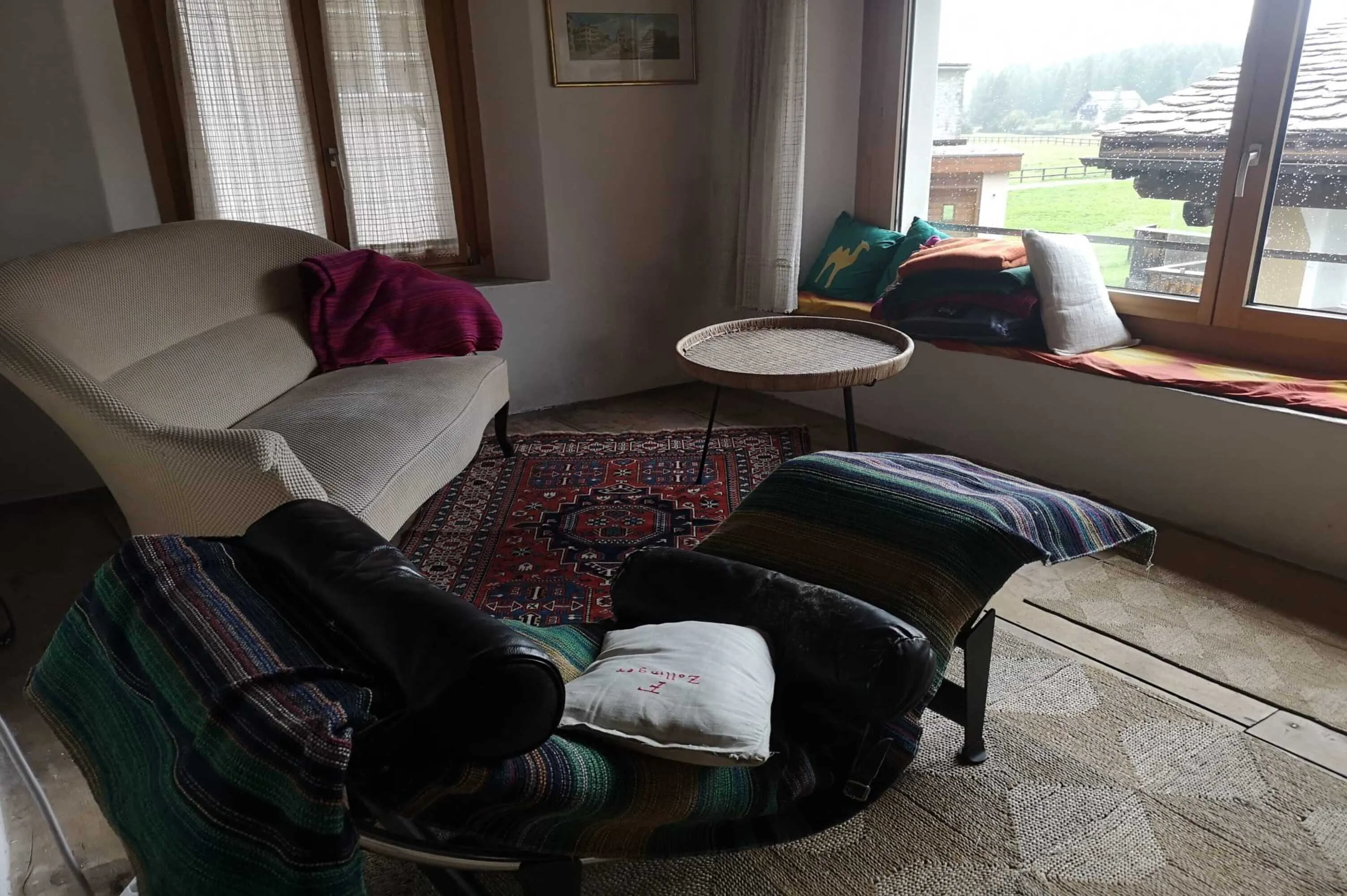 Lichtdurchflutete Sonnenstube und Veranda im Obergeschoss