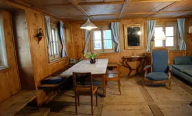 Wohnzimmer & Sonnenstube